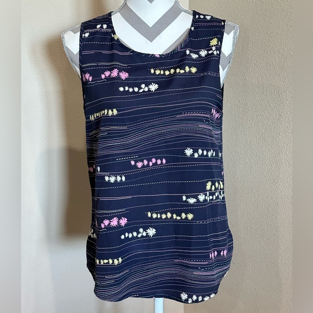 Sweet Rain sleeveless, navy patterned blouse
